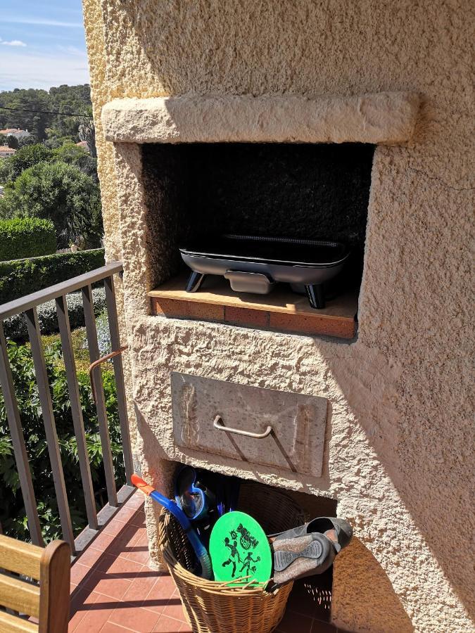 Appartement Cosy Vue Mer A 50 M De La Plage - Refait A Neuf Et Climatise Le Pradet Exteriér fotografie