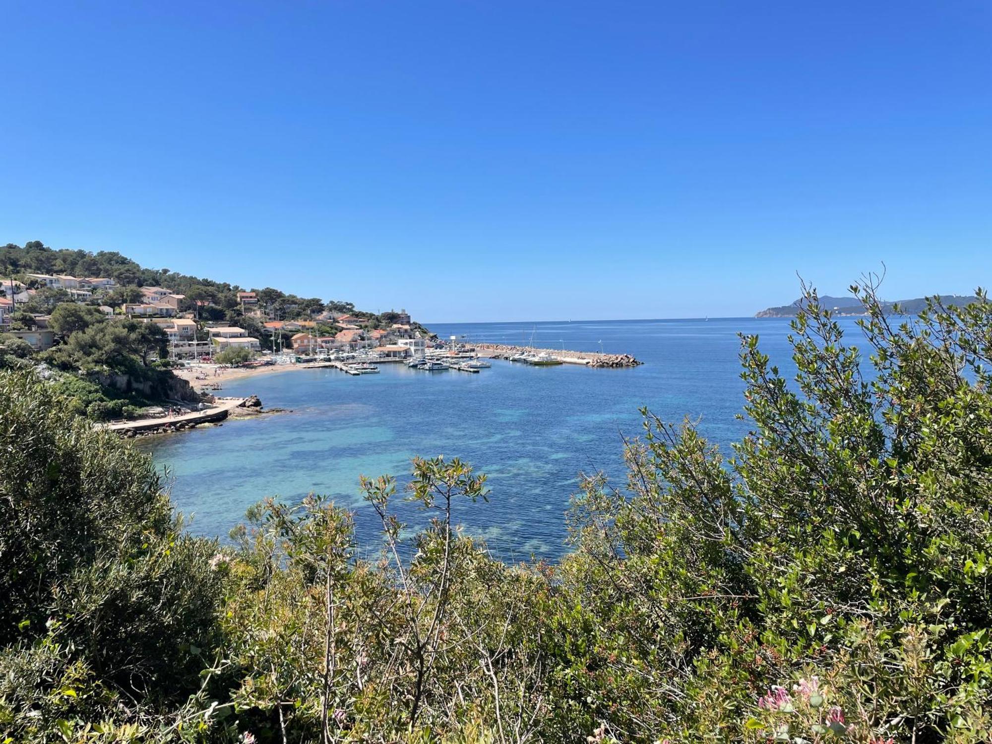 Appartement Cosy Vue Mer A 50 M De La Plage - Refait A Neuf Et Climatise Le Pradet Exteriér fotografie